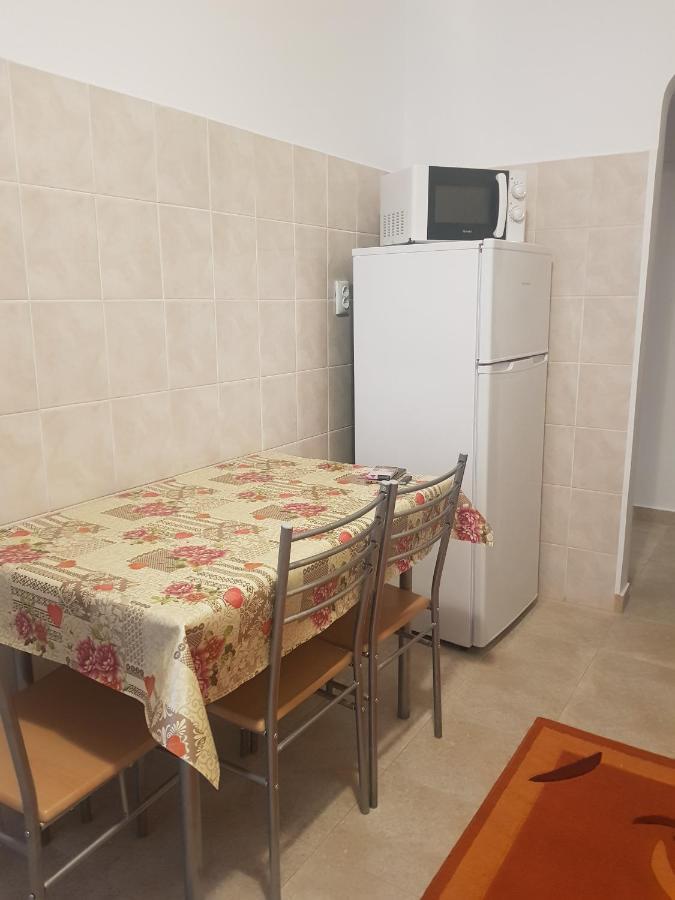 Apartament Cu 2 Camere Situat La 5 Minute De Statiunea Mamaia Constança Exterior foto